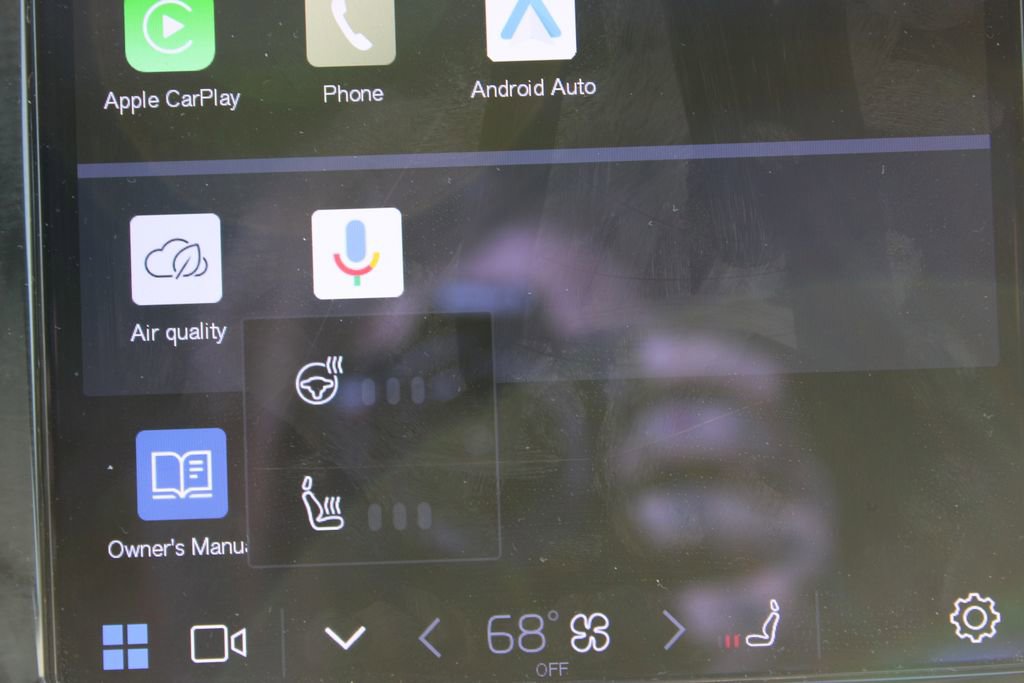 Used 2024 Volvo S60 B5 Plus image 34