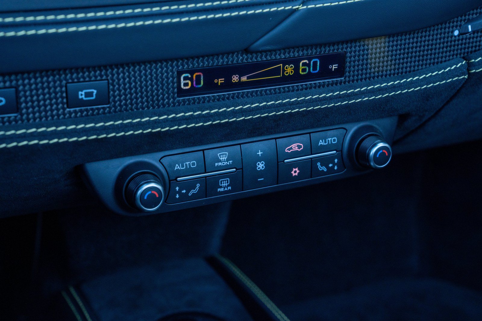 Certified 2022 Ferrari F8 Tributo RWD image 44
