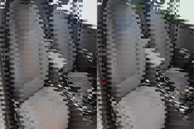 Used 2025 Kia K4 image 6