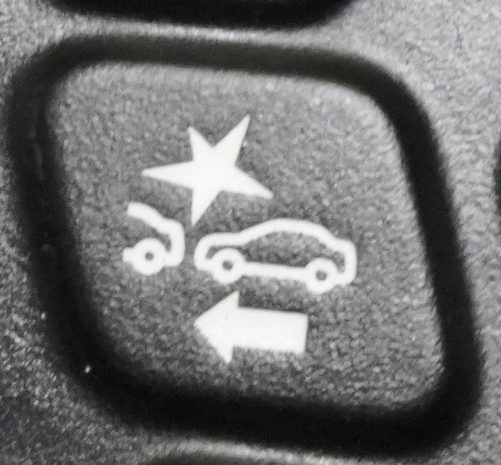 Used 2017 Chevrolet Volt Premier w/ Driver Confidence II Package FWD image 31