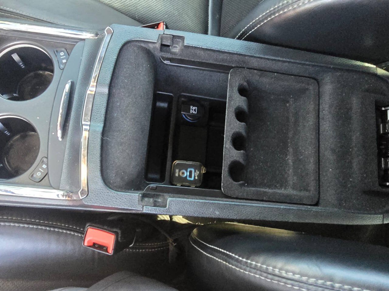 Used 2012 Dodge Charger R/T RWD image 29