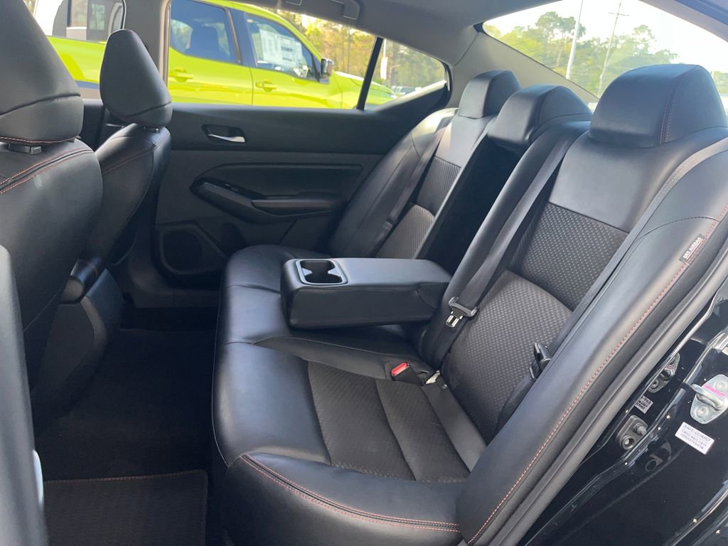 Used 2024 Nissan Altima 2.5 SR FWD image 24