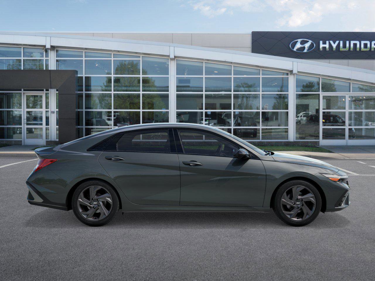 New 2026 Hyundai Elantra Sport image 7