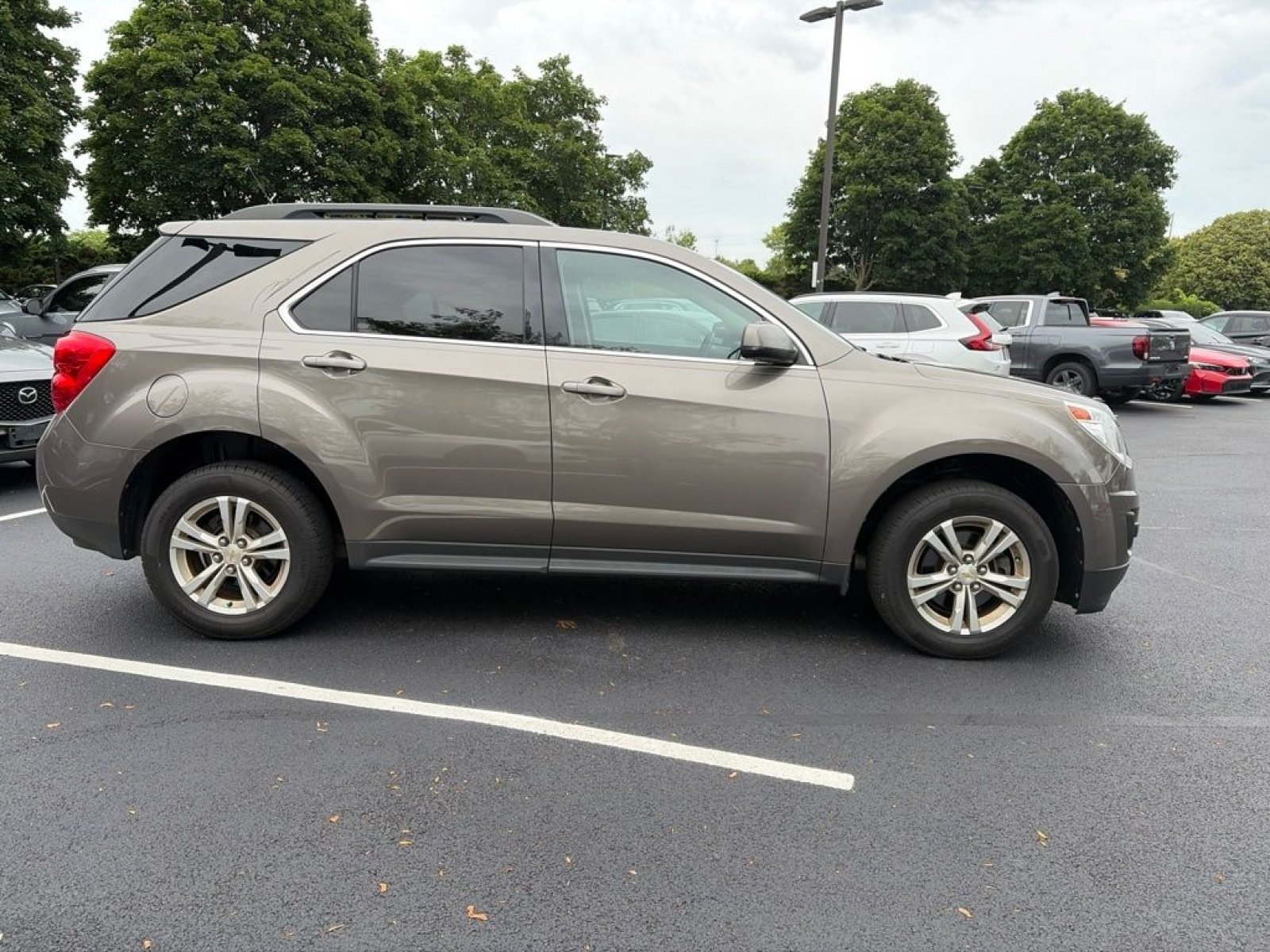 Used 2012 Chevrolet Equinox LT w/ Driver Convenience Package FWD image 4