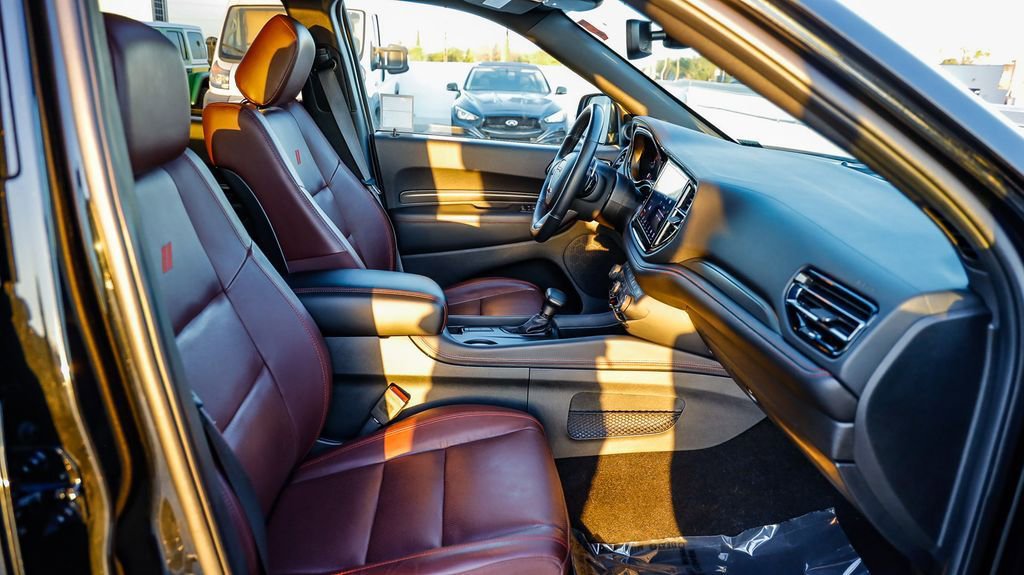 Used 2025 Dodge Durango R/T image 21