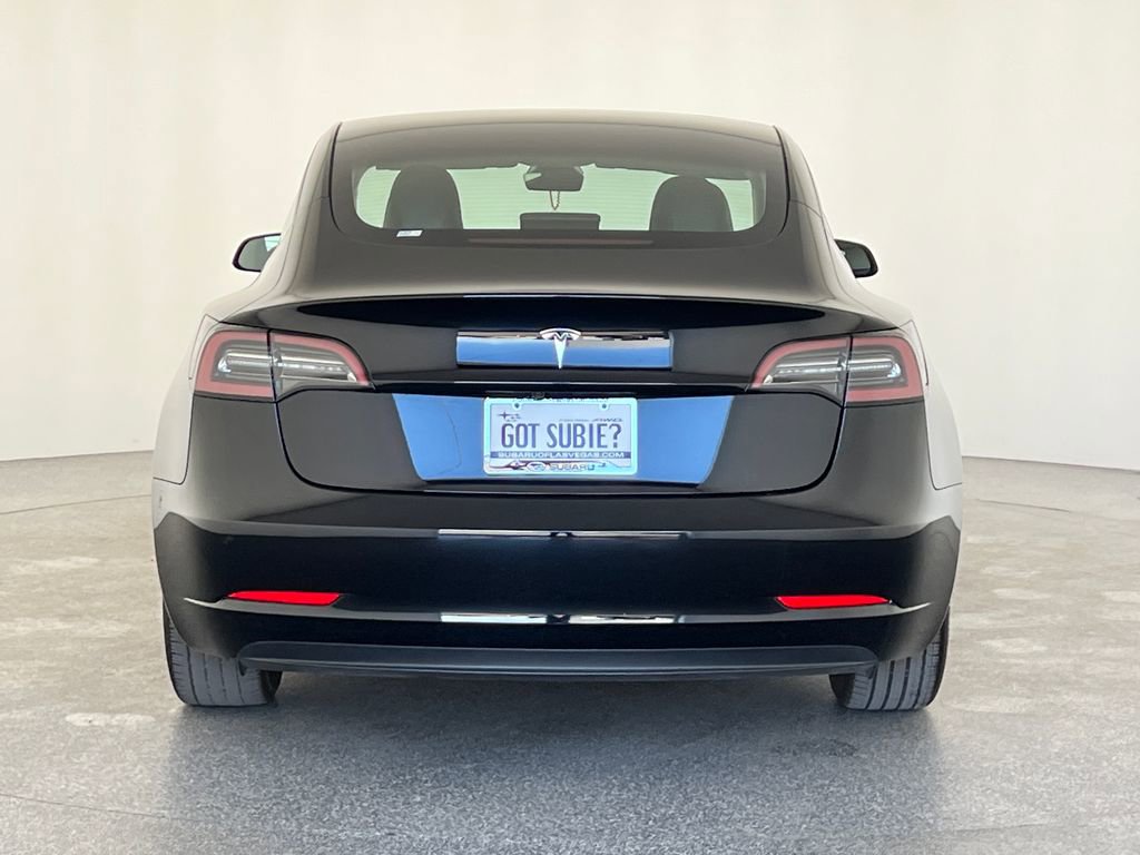 Used 2023 Tesla Model 3 Standard Range image 5