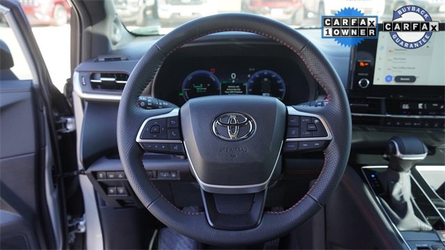 Used 2025 Toyota Sienna XSE w/ XSE Premium Package image 30