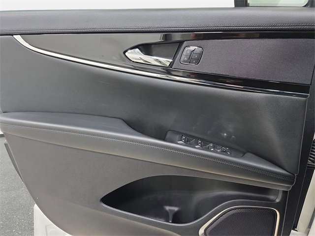 Used 2021 Lincoln Nautilus AWD w/ Equipment Group 101A image 27