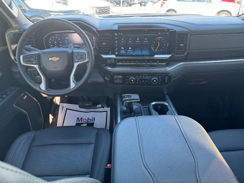 Used 2024 Chevrolet Silverado 1500 LTZ image 12