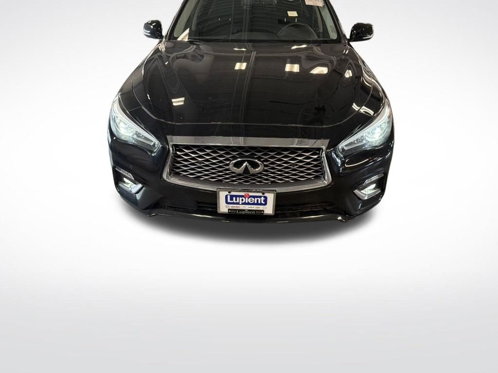 Used 2023 INFINITI Q50 Luxe AWD/4WD image 2