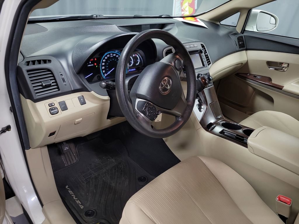 Used 2014 Toyota Venza LE w/ LE Convenience Package AWD/4WD image 13