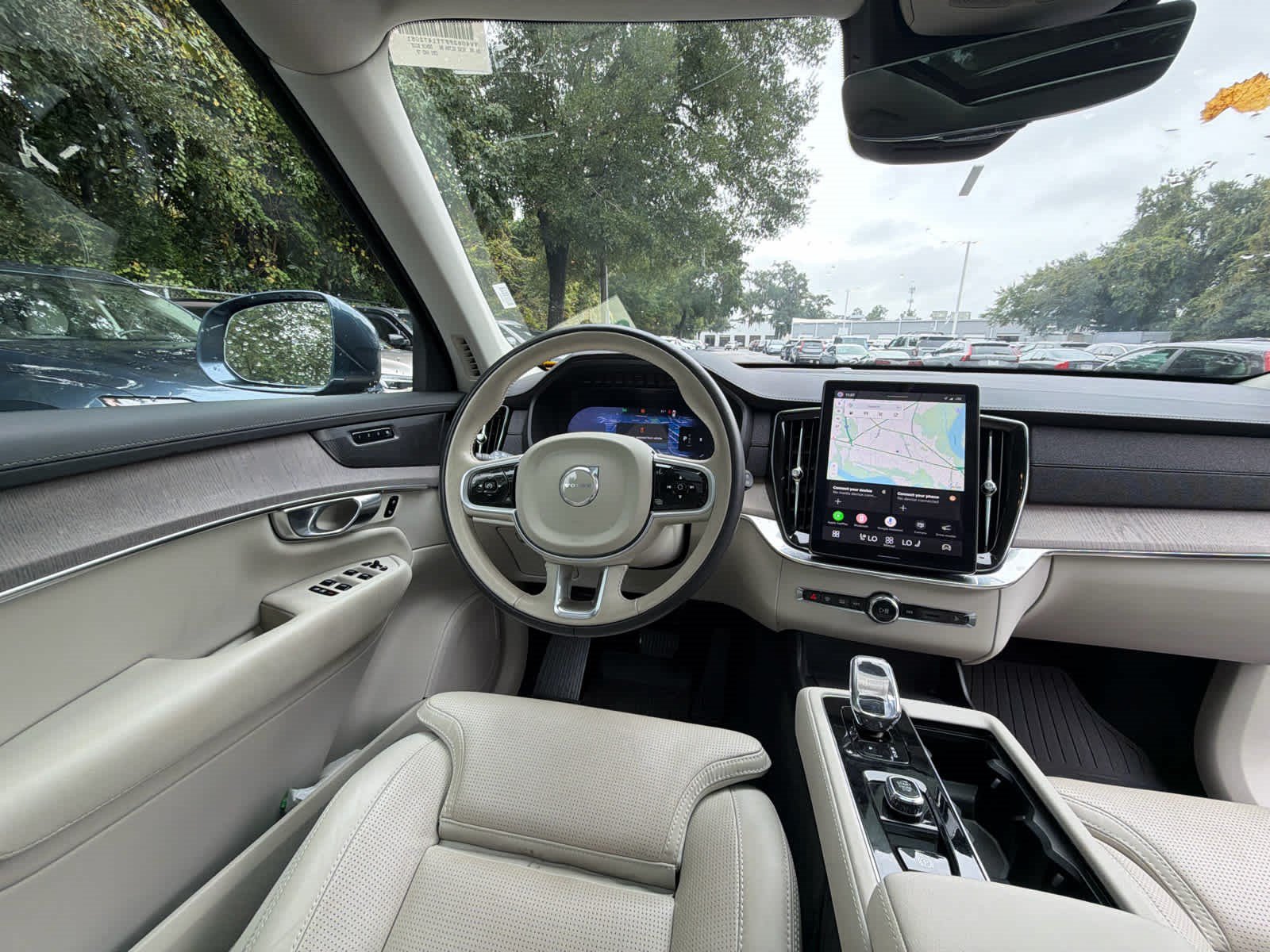 Certified 2026 Volvo XC90 B6 Ultra AWD/4WD image 16