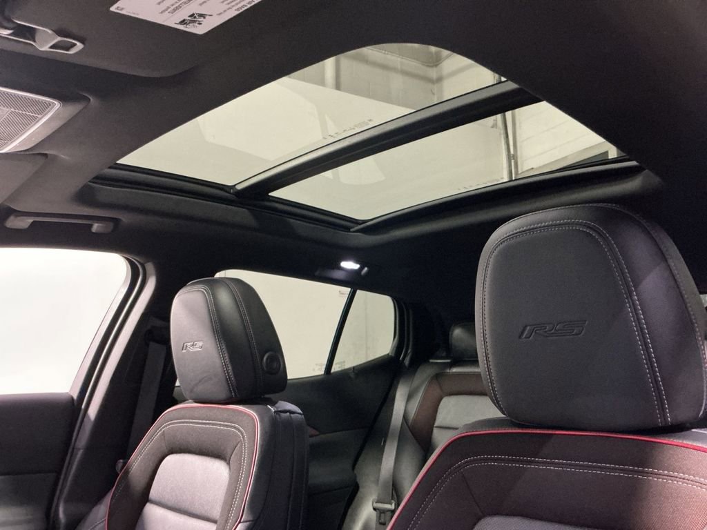 Used 2025 Chevrolet Equinox EV RS w/ Active Safety Package 3 image 31