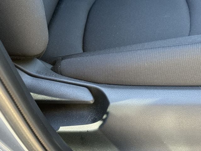 Used 2023 Toyota Corolla Cross LE FWD image 32
