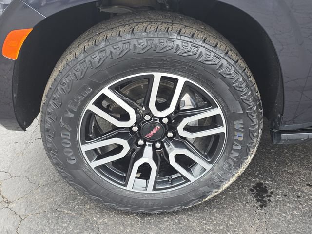 Used 2024 GMC Yukon XL AT4 w/ AT4 Premium Plus Package image 35