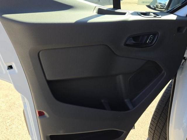 New 2027 Ford Transit 250 148 Medium Roof RWD image 18