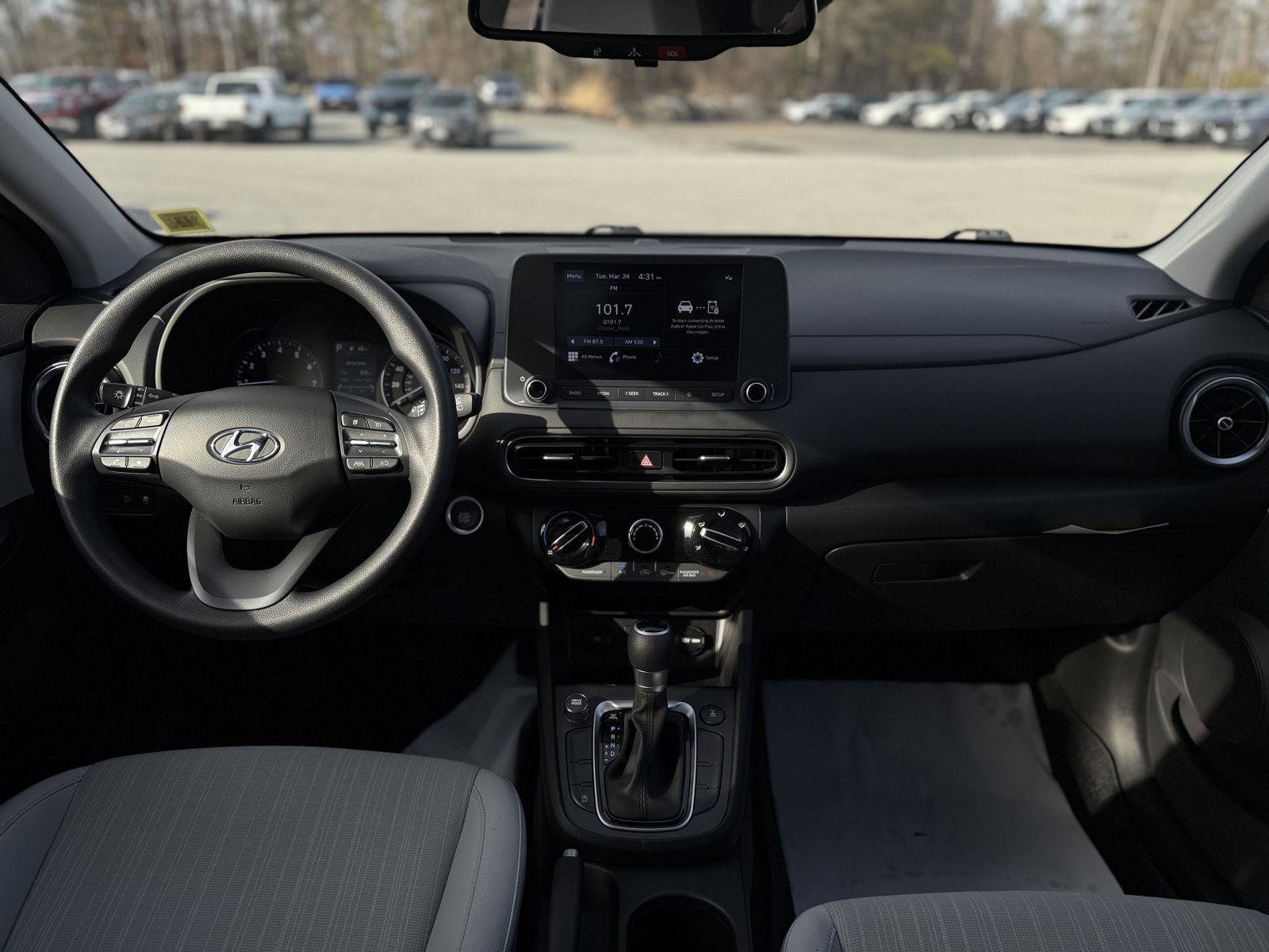 Used 2023 Hyundai Kona SEL image 24