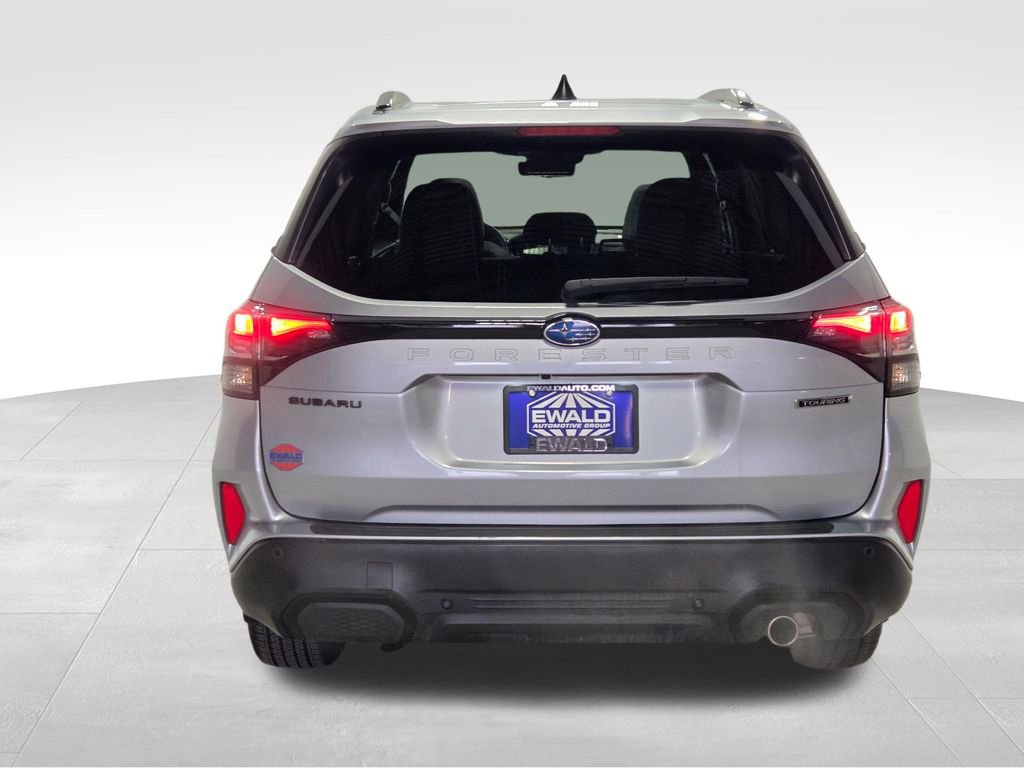 Used 2025 Subaru Forester Touring w/ Popular Package - Touring image 18