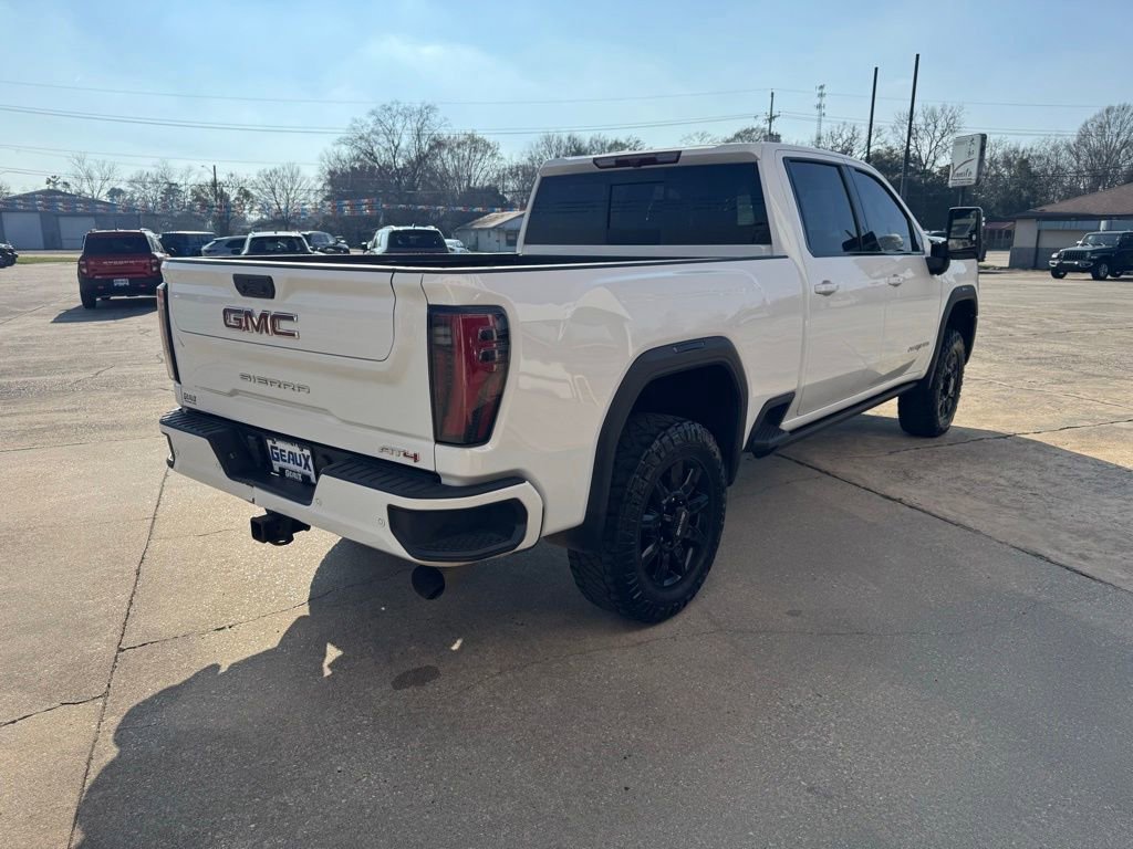 Used 2024 GMC Sierra 2500 AT4 w/ AT4 Preferred Package image 6