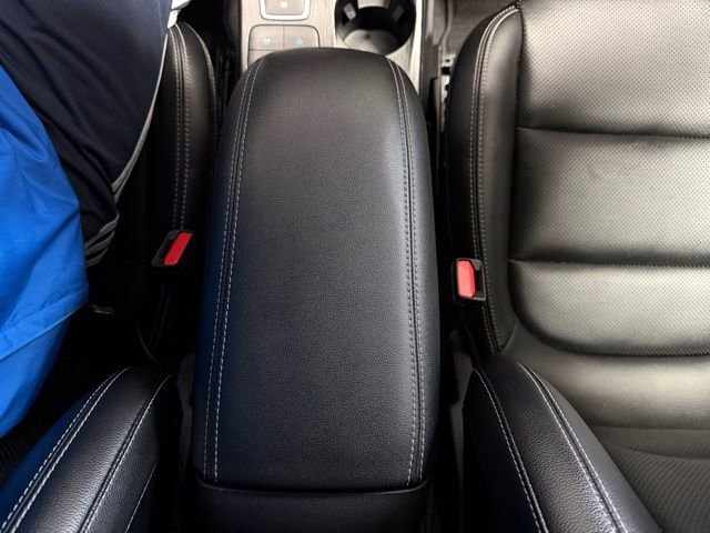 Used 2022 Ford Escape SEL image 35