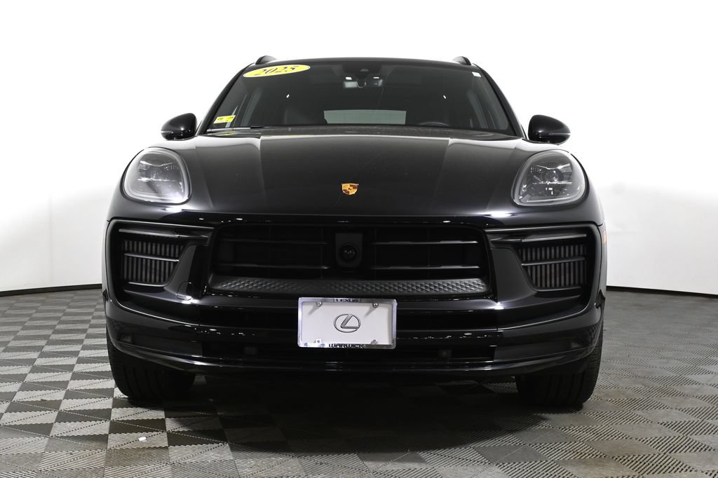 Used 2025 Porsche Macan S AWD/4WD image 10