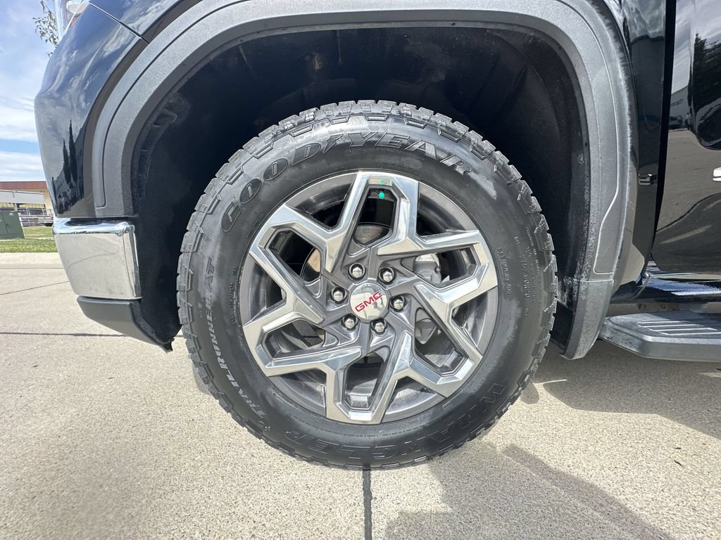 Certified 2025 GMC Sierra 1500 SLT w/ SLT Premium Plus Package AWD/4WD image 33