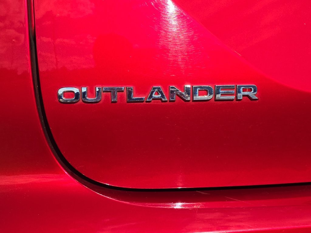 Used 2024 Mitsubishi Outlander SEL Black Edition AWD/4WD image 36