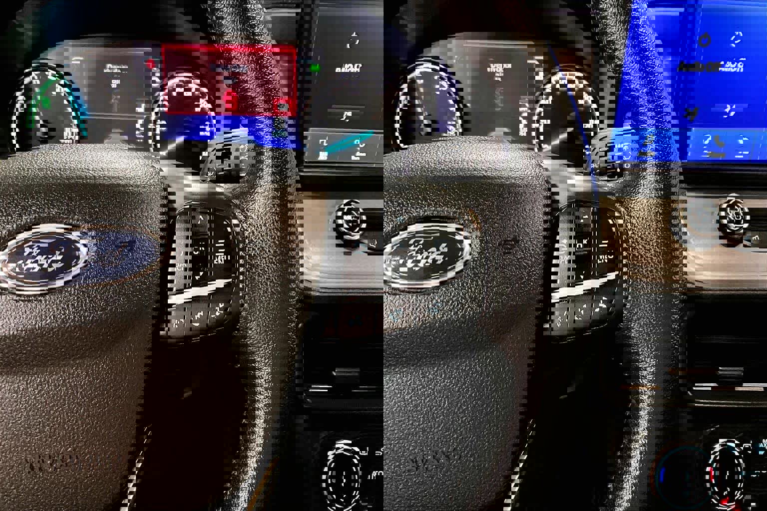 Used 2022 Ford Maverick Lariat w/ Lariat Luxury Package image 24