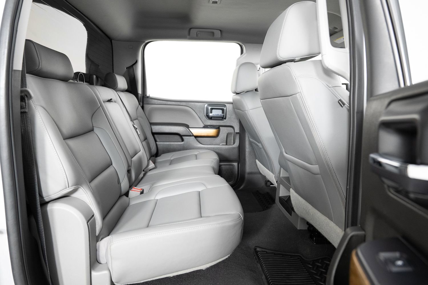 Used 2018 Chevrolet Silverado 1500 LTZ w/ Sport Package image 23