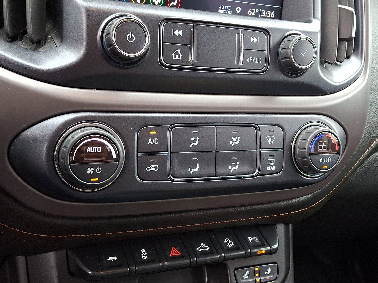 Used 2021 GMC Canyon AT4 w/ Trailering Package AWD/4WD image 17