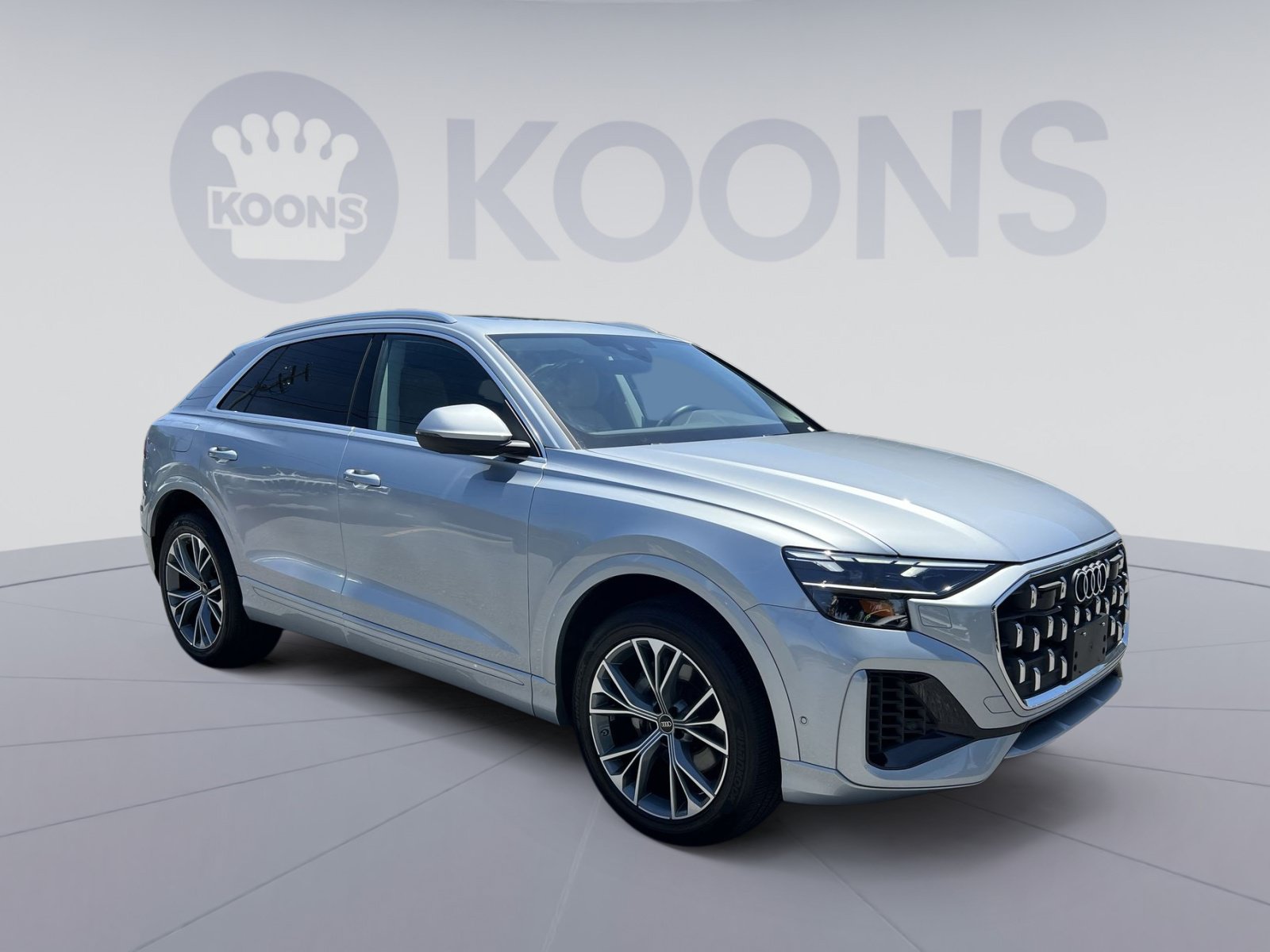 Used 2025 Audi Q8 Premium AWD/4WD image 10