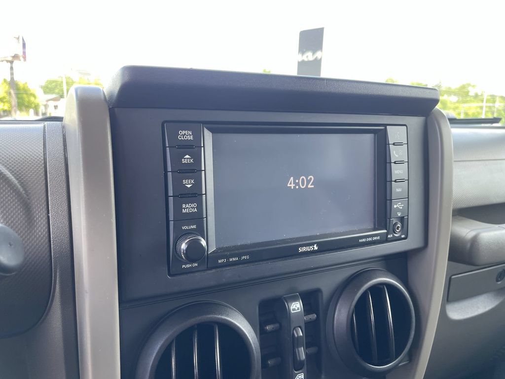 Used 2008 Jeep Wrangler Unlimited Rubicon w/ PWR Convenience Group AWD/4WD image 10