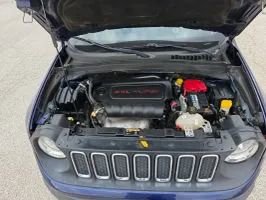 Used 2018 Jeep Renegade Latitude image 19