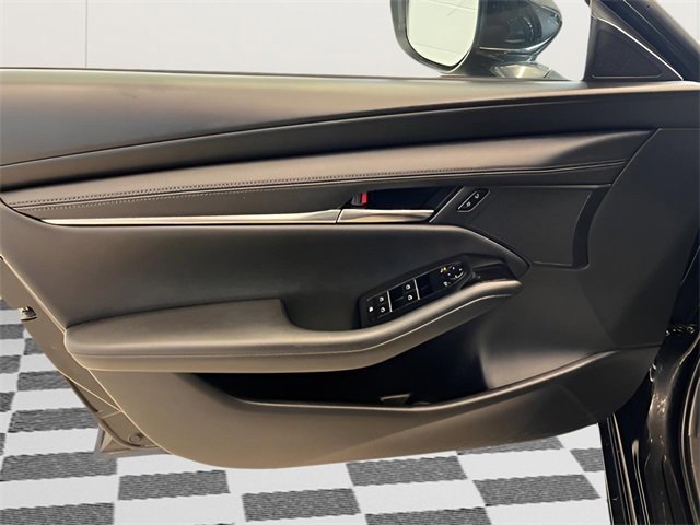 Used 2024 MAZDA MAZDA3 s image 12