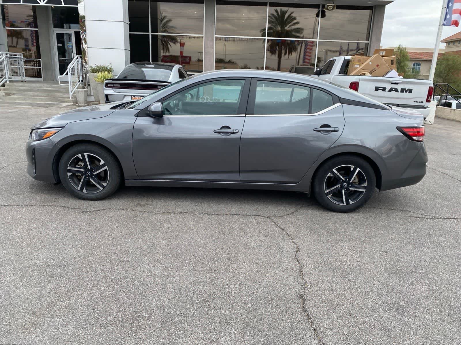 Used 2024 Nissan Sentra SV FWD image 10