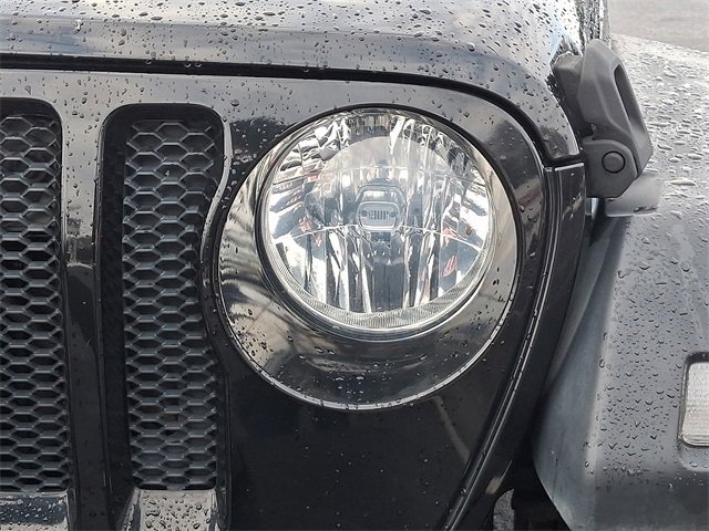 Used 2018 Jeep Wrangler Unlimited Sport S image 9