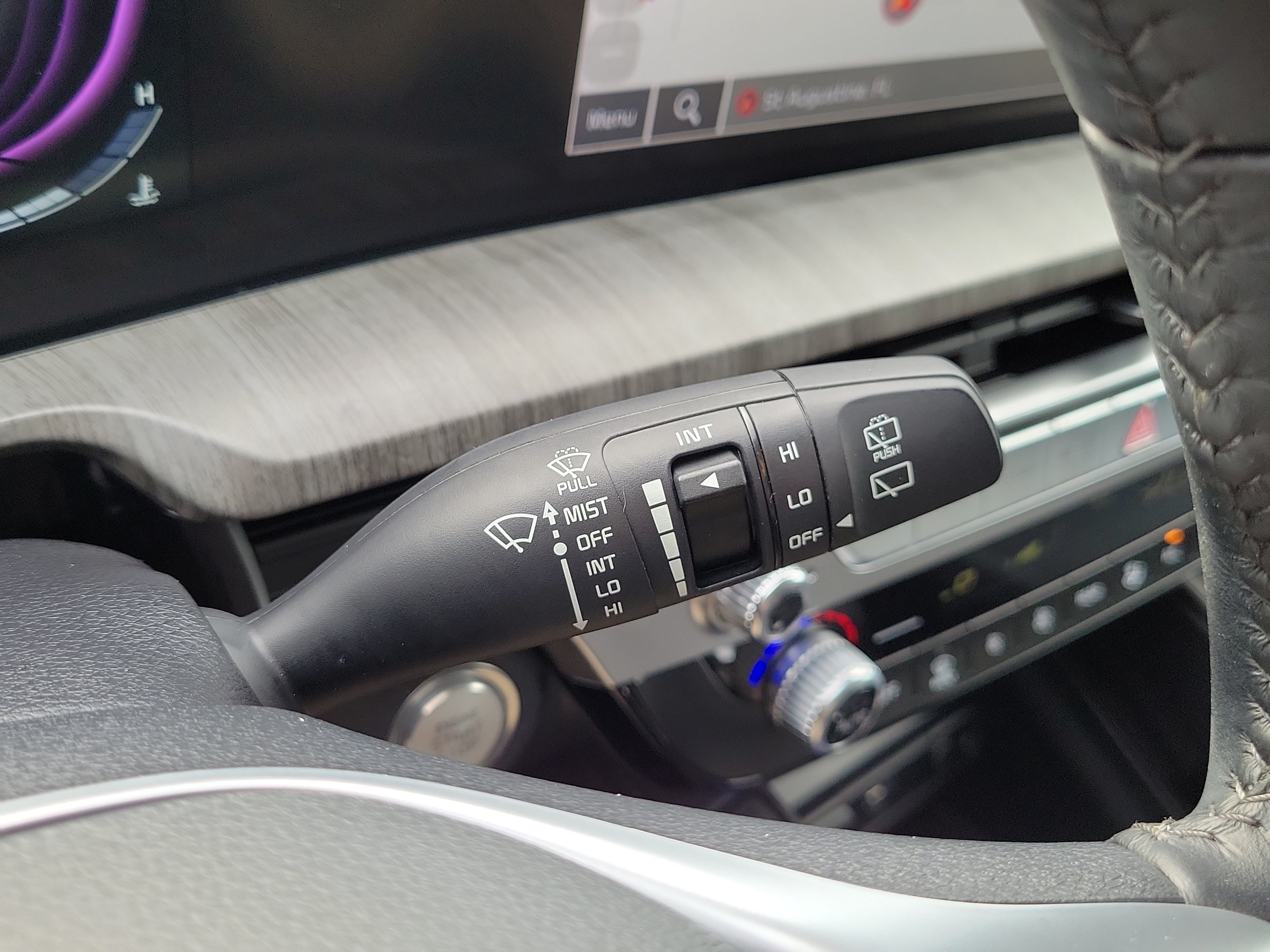 Certified 2025 Kia Telluride EX FWD image 30