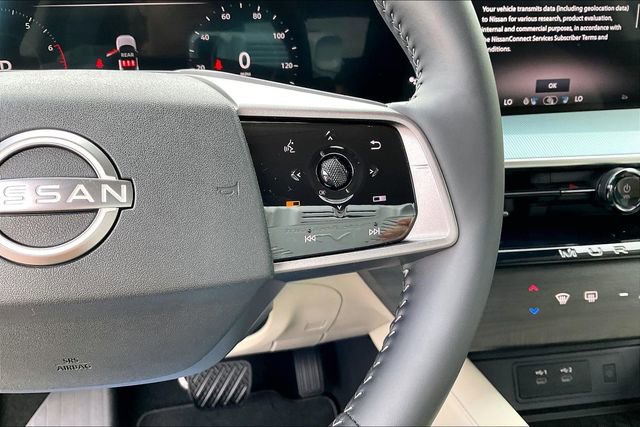 Certified 2025 Nissan Murano Platinum w/ Cargo Package image 18