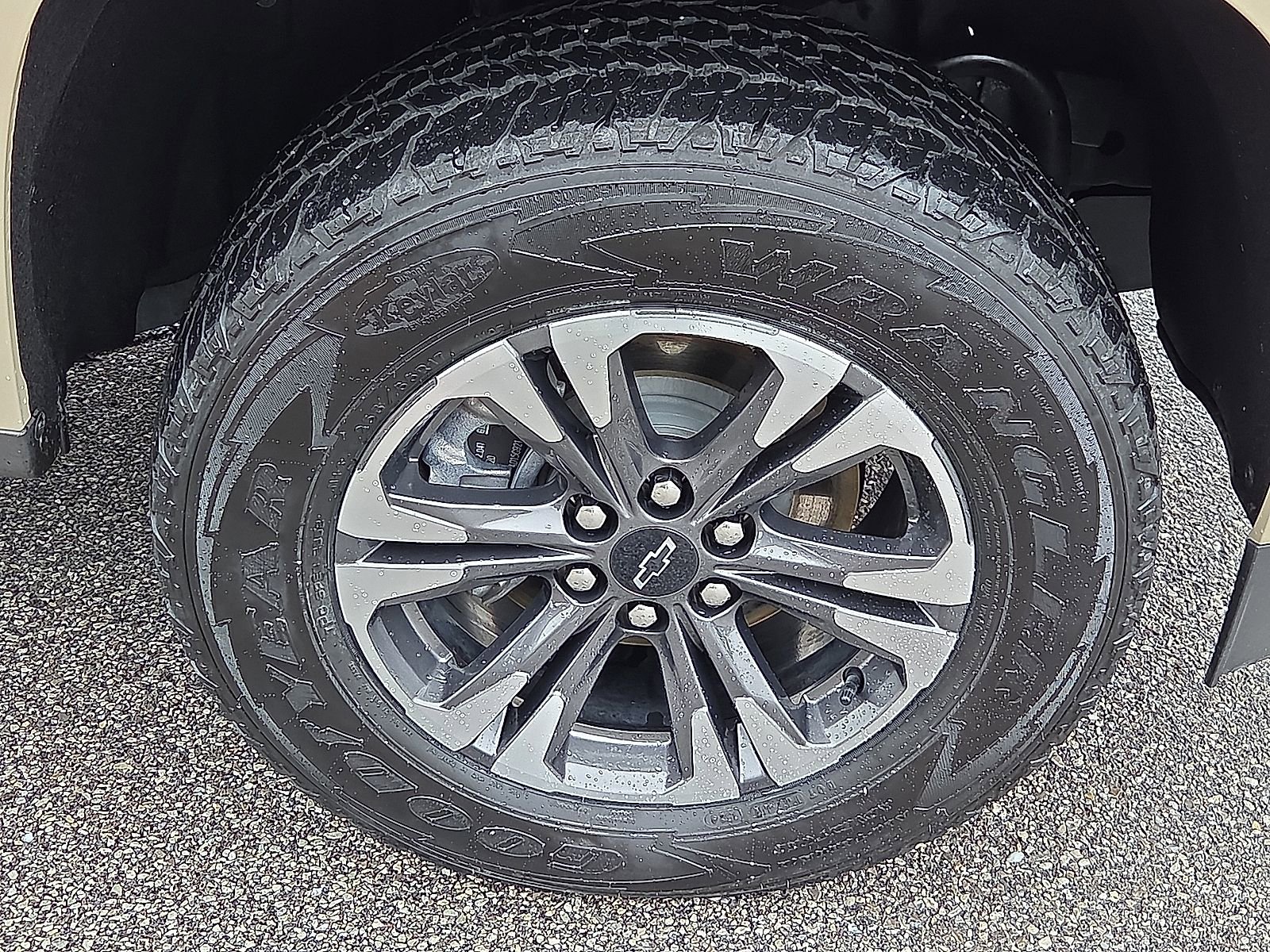 Used 2022 Chevrolet Colorado Z71 AWD/4WD image 7