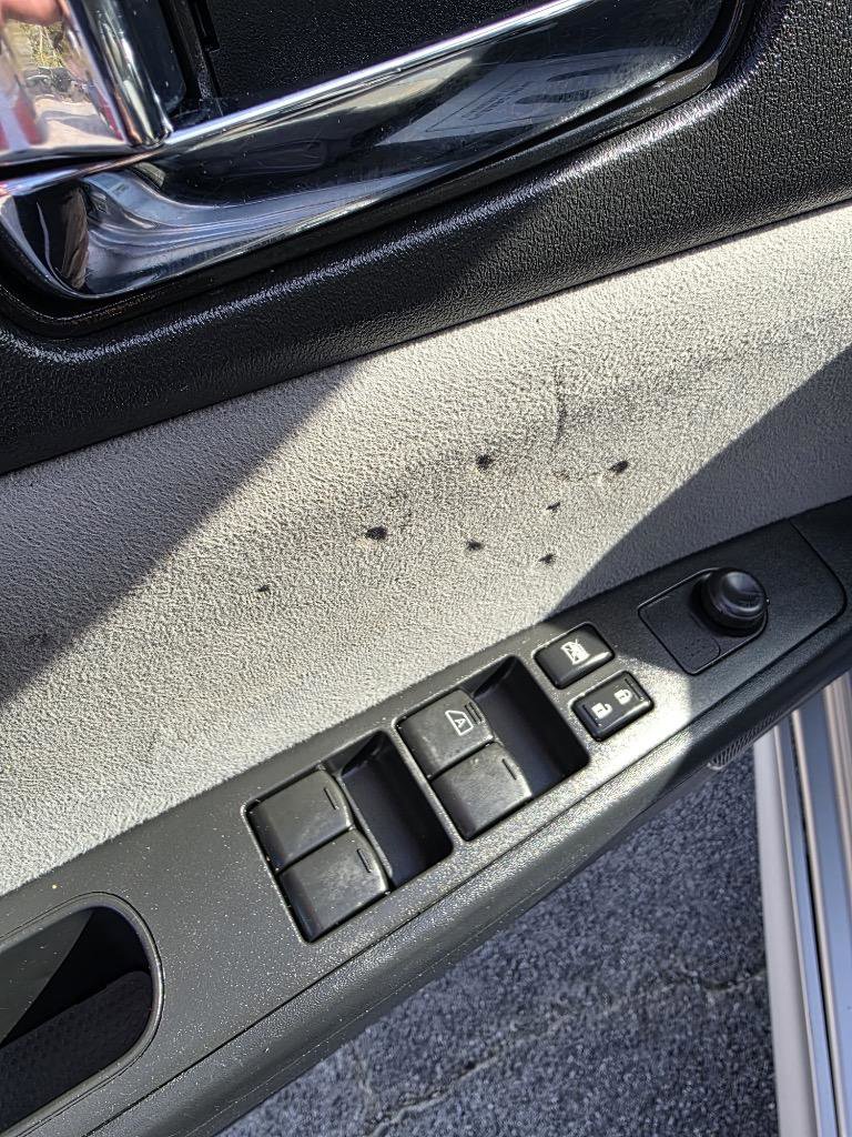 Used 2012 Nissan Sentra 2.0 SR w/ Special Edition Pkg image 32