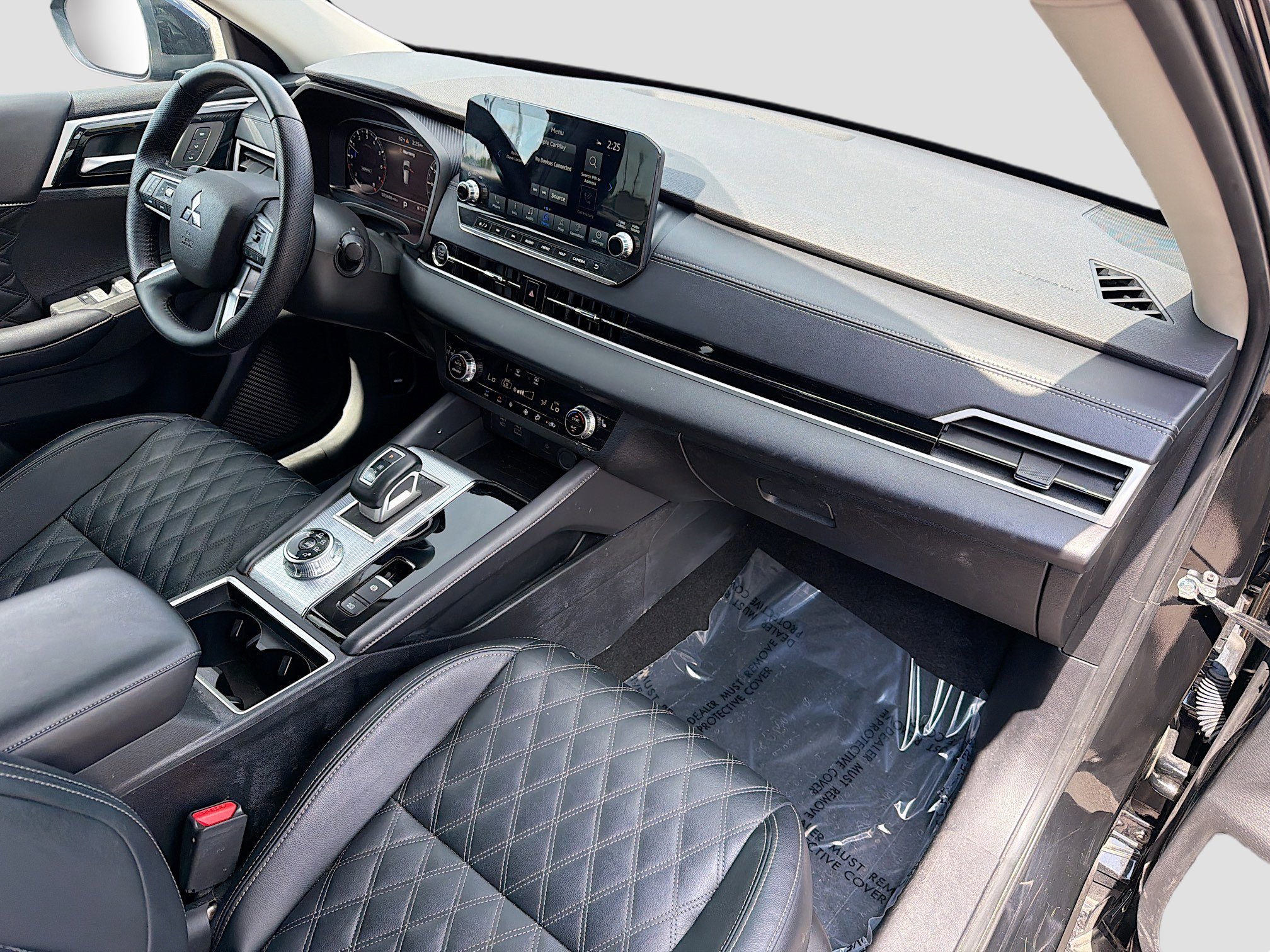 Used 2024 Mitsubishi Outlander SEL FWD image 13