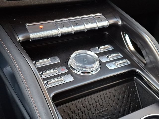 New 2026 Lincoln Nautilus Reserve w/ Jet Appearance Package AWD/4WD image 14