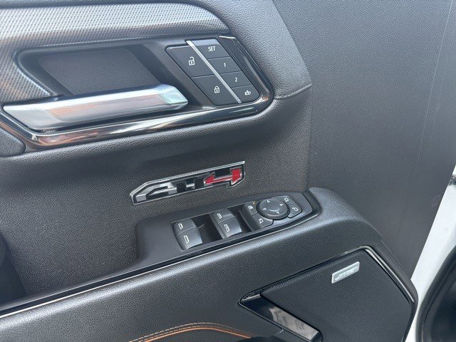 Certified 2023 GMC Sierra 1500 AT4 w/ AT4 Premium Package image 19
