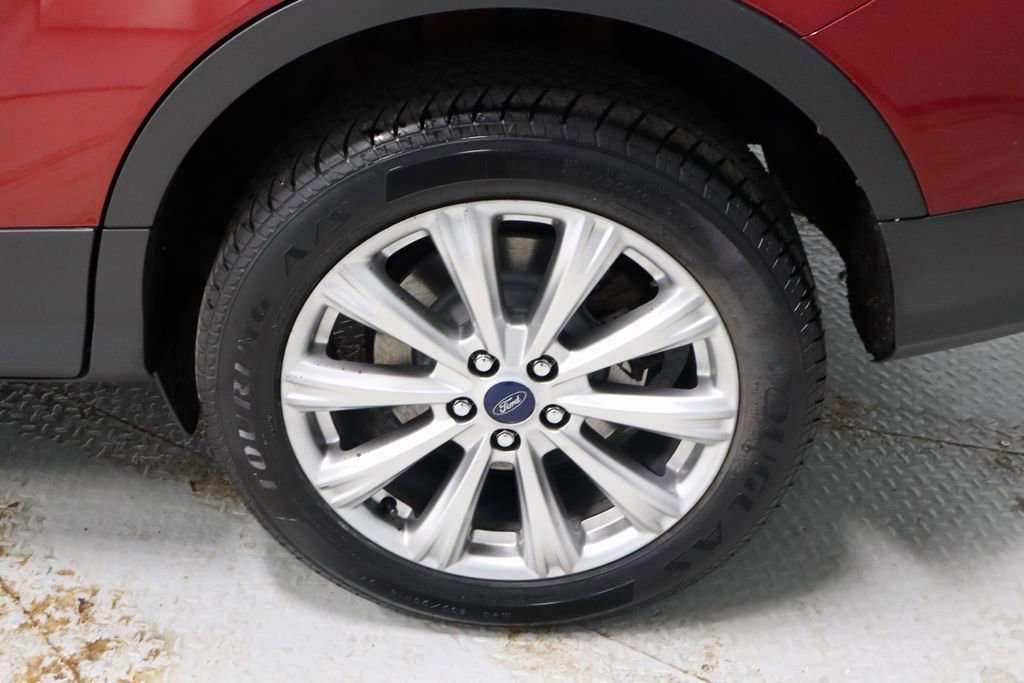 Used 2017 Ford Escape Titanium AWD/4WD image 19