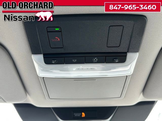 Used 2023 Nissan Pathfinder SV w/ Black Appearance Package image 17