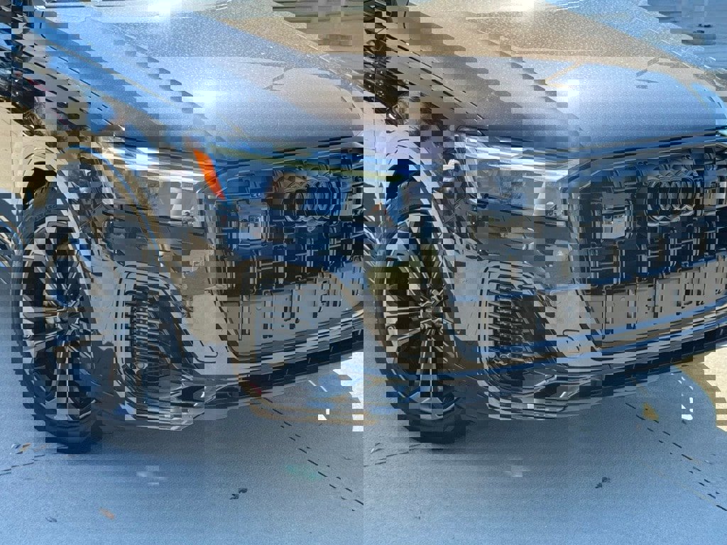 New 2026 Audi Q7 3.0T Premium Plus image 6