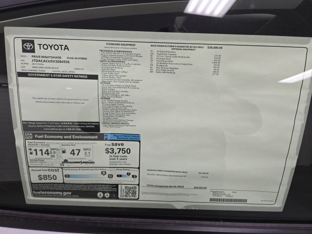 New 2027 Toyota Prius Plug-In Hybrid FWD image 7