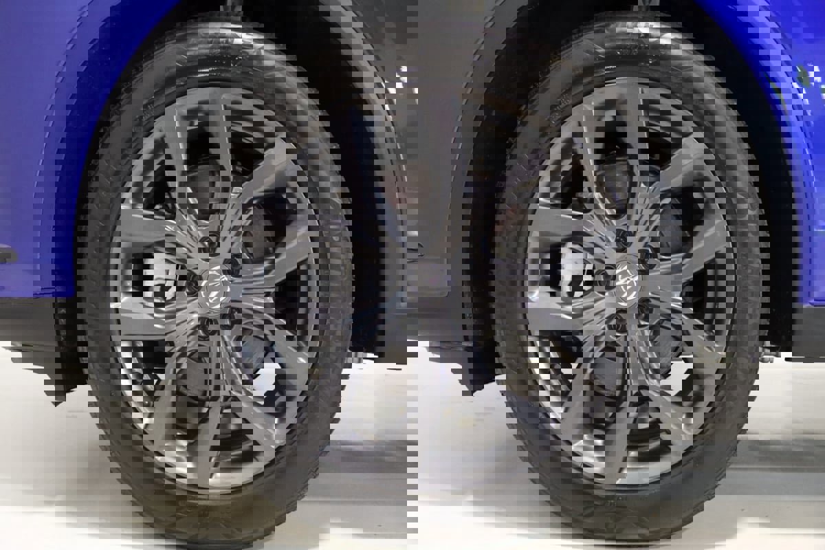 Used 2023 Acura MDX A-Spec image 82