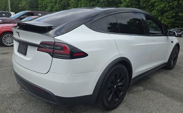 Used 2022 Tesla Model X AWD/4WD image 2