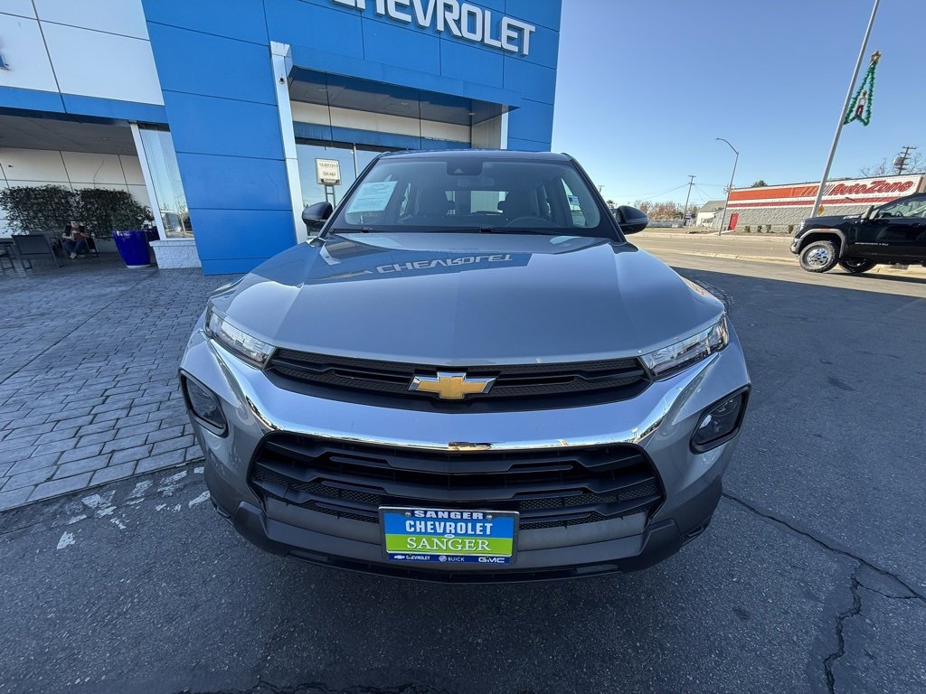 Used 2023 Chevrolet TrailBlazer LS image 3